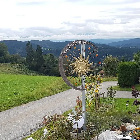 Homestay Haus Zur Sonne *