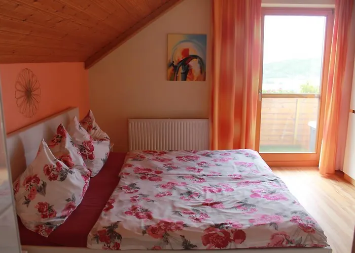 Haus Zur Sonne Homestay Sankt Urban